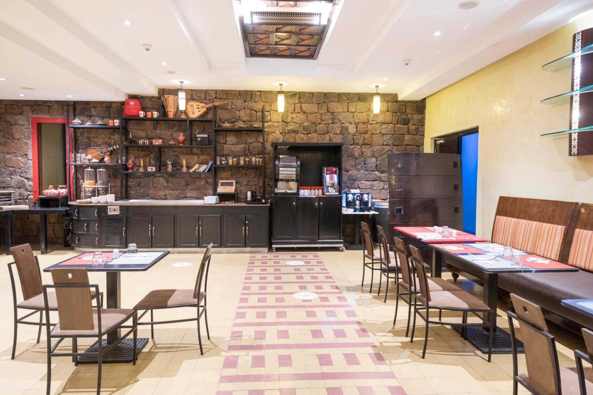 מלון Ibis Ouarzazate Centre מראה חיצוני תמונה
